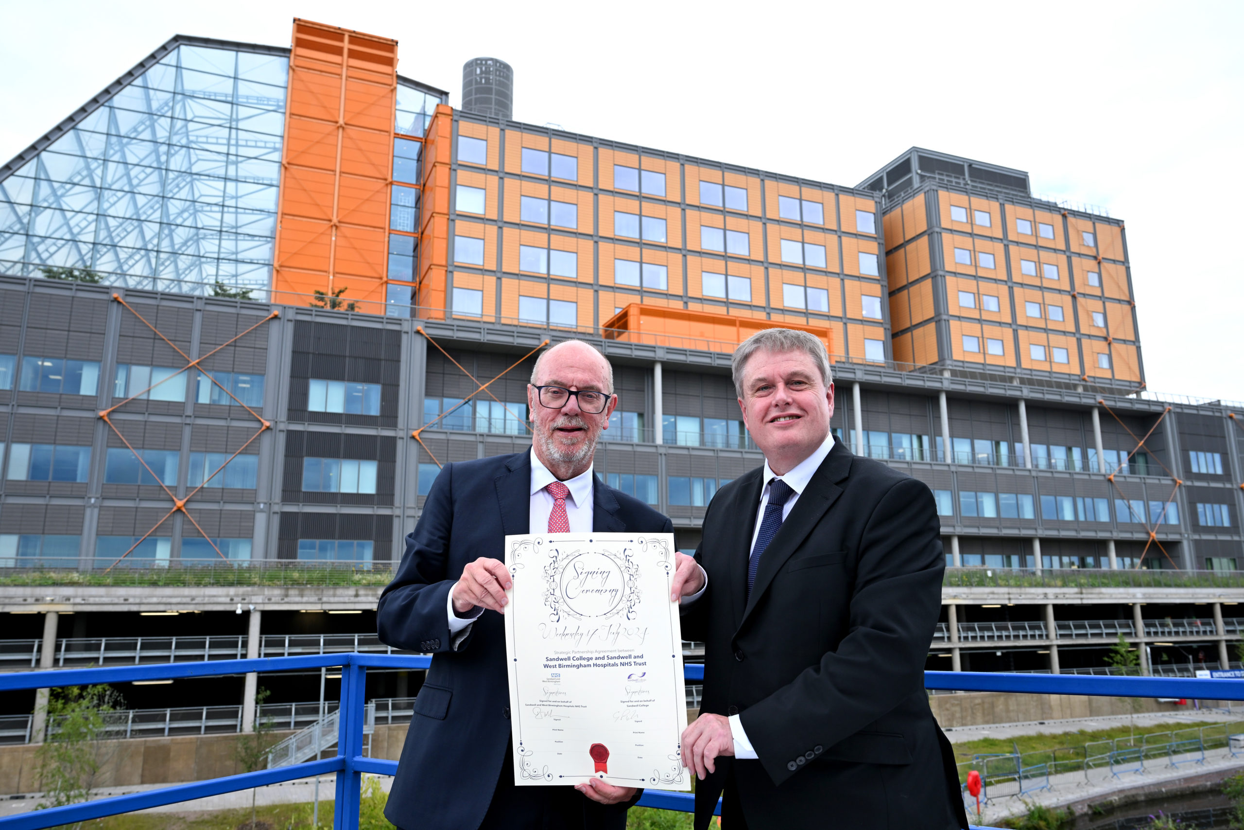 Sandwell College and NHS Trust Sign Landmark Agreement